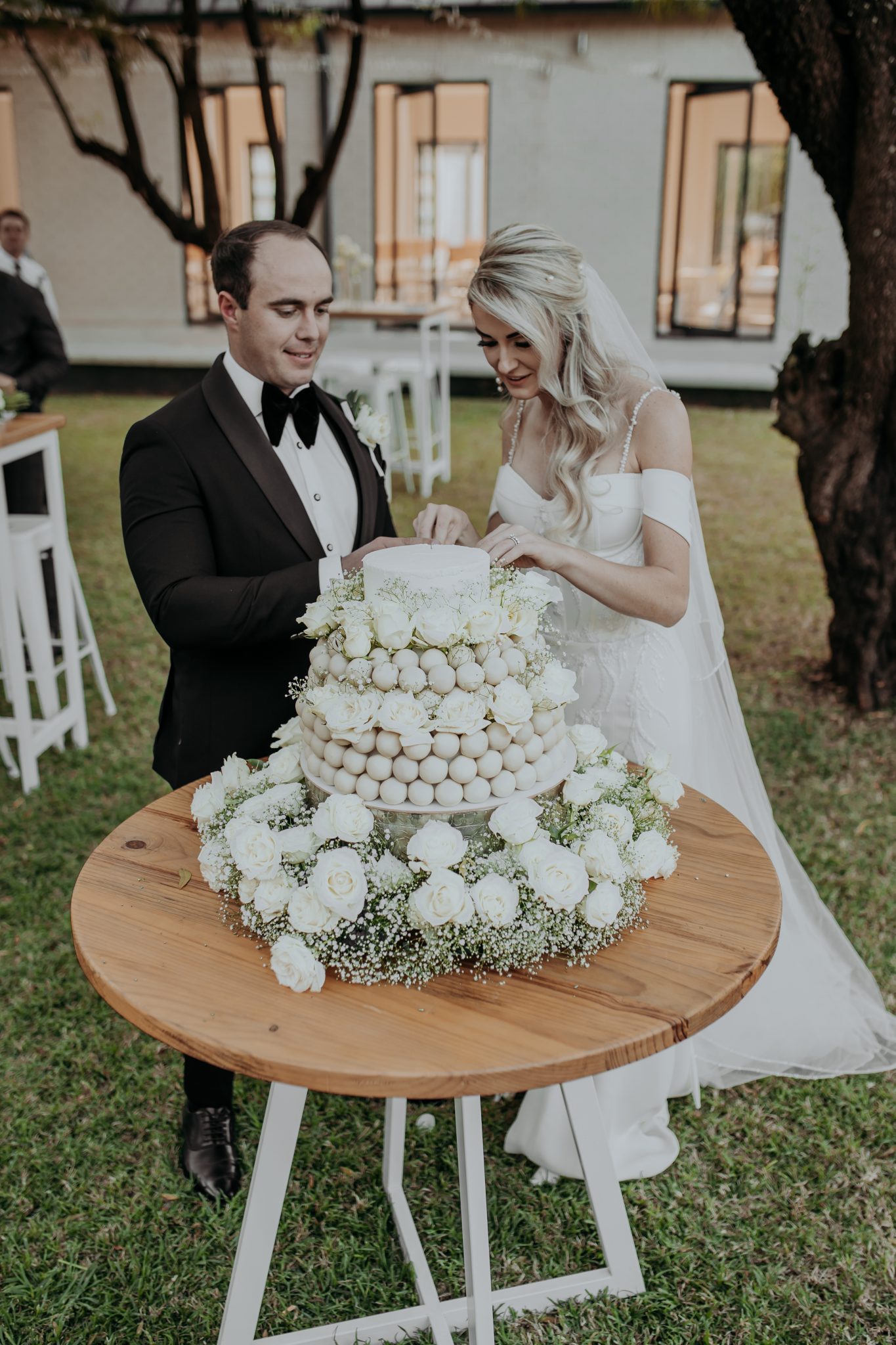 Petre and Marinel wedding photo 9